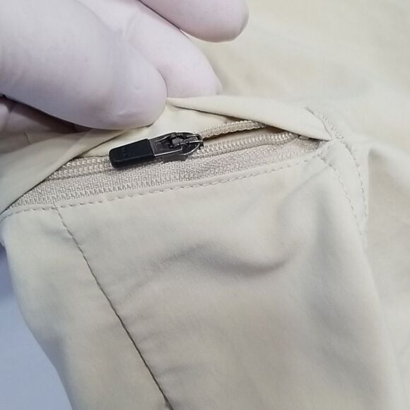 Patagonia Pants Capris Women's Size 8 Light Khaki Pockets Button Zipper Closure - Picture 6 of 7